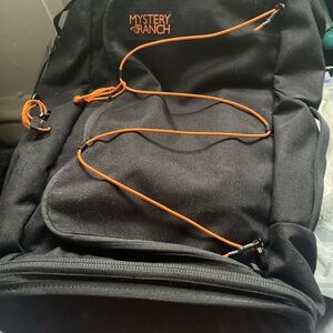 Mystery Ranch Back Pack black/orange new